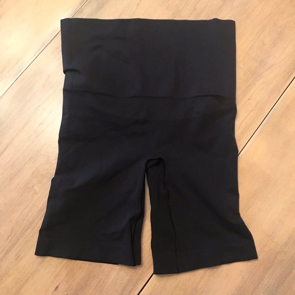 Yummie Tummie Spandex High Rise Shorts Size S/M